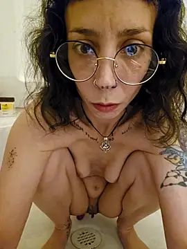 xxEMMxxx online show from 02-25-26, 07:18