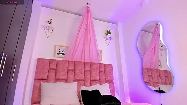 nao bell  online show from 04-27-26, 07:23