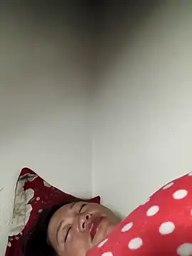 Snapshot of Jooj- chatting on 05-04-26, 10:28 Jooj- online show from 05-04-26, 10:28