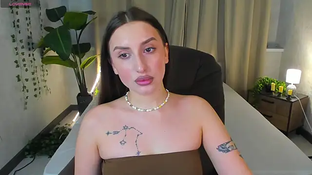 Celine Coello online show from 03-28-26, 10:59