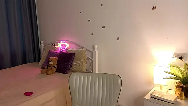 Maily  Trees online show from 02-19-26, 11:28