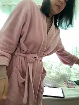 ruanruan05 online show from 03-06-26, 12:51