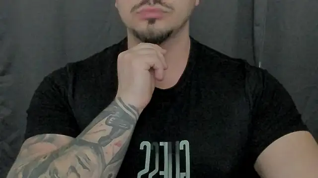 Snapshot of TONYWILSONN chatting on 03-12-26, 05:13 TONYWILSONN online show from 03-12-26, 05:13