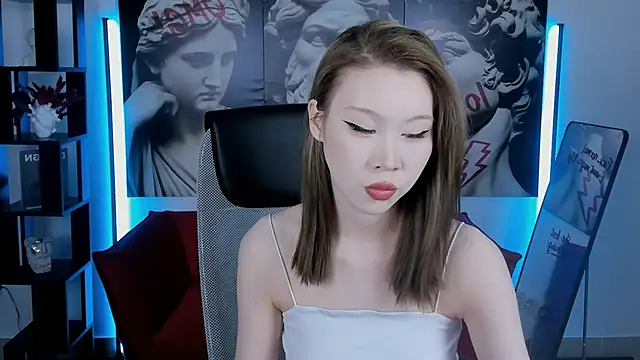 SarahRice online show from 02-07-26, 04:43