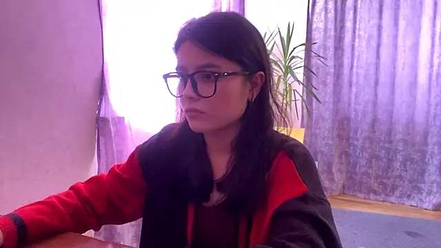 Snapshot of SaintMari chatting on 05-02-26, 01:16 SaintMari online show from 05-02-26, 01:16