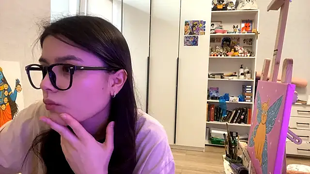Snapshot of SaintMari chatting on 05-10-26, 02:22 SaintMari online show from 05-10-26, 02:22