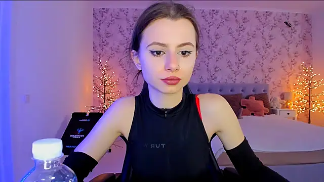 Hot Molly5 online show from 03-26-26, 10:43