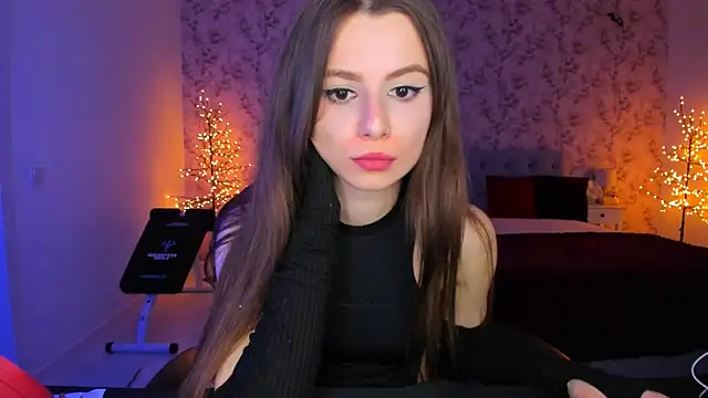 Hot Molly5 online show from 04-17-26, 06:44