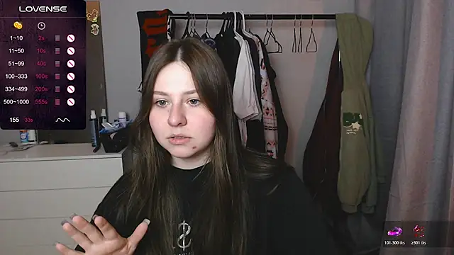 Snapshot of secretvic chatting on 02-19-26, 12:34 secretvic online show from 02-19-26, 12:34