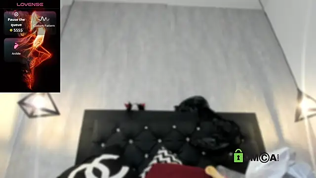 Marilyndackaria  online show from 04-15-26, 12:01