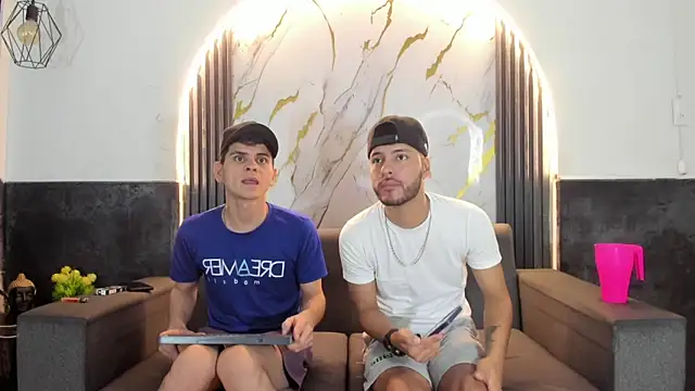 Angel Villareal online show from 02-26-26, 05:06