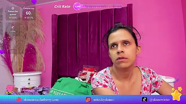 Snapshot of mitzukywinteer chatting on 06-11-26, 09:57 mitzukywinteer online show from 06-11-26, 09:57