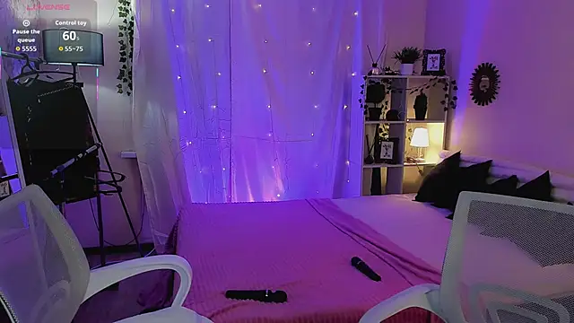 Snapshot of _JessLei_ chatting on 02-12-26, 01:06 JessLei online show from 02-12-26, 01:06