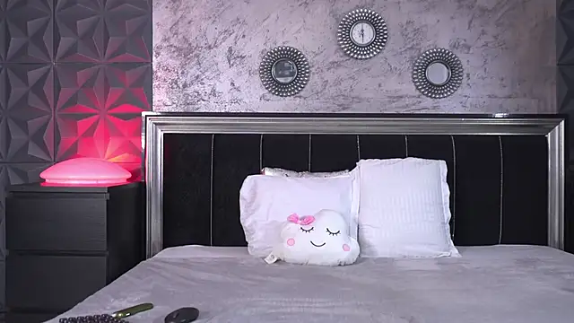 Snapshot of Tarra_Star chatting on 03-12-26, 07:09 Tarra Star online show from 03-12-26, 07:09