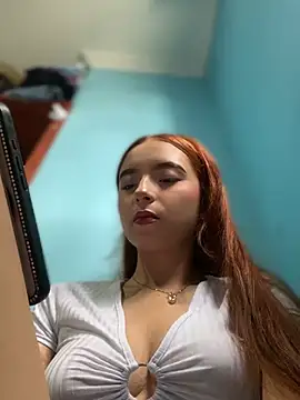 Snapshot of Carithooo chatting on 02-22-26, 08:40 Carithooo online show from 02-22-26, 08:40