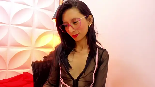 Snapshot of zaira_skinny chatting on 05-09-26, 04:17 zaira skinny online show from 05-09-26, 04:17