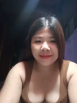 Snapshot of Lioe_koei chatting on 05-14-26, 02:35 Lioe koei online show from 05-14-26, 02:35