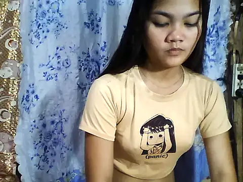 PinaySkinnyJust18 online show from 02-06-26, 10:46