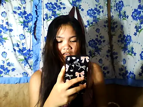 PinaySkinnyJust18 online show from 04-12-26, 10:09