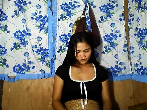 PinaySkinnyJust18 online show from 04-27-26, 06:33