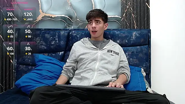 Snapshot of Lust_demian chatting on 02-18-26, 12:01 Lust demian online show from 02-18-26, 12:01