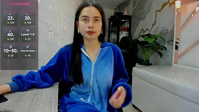 Qetsyah tf online show from 04-25-26, 12:52