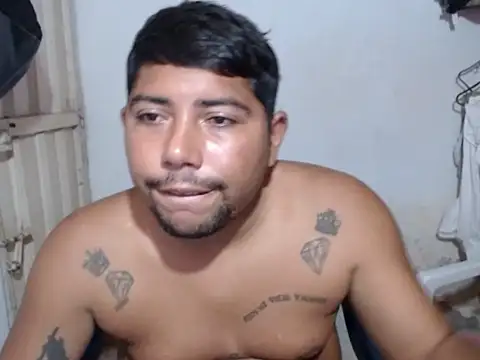 Snapshot of master_juju1921 chatting on 02-13-26, 08:27 master juju1921 online show from 02-13-26, 08:27