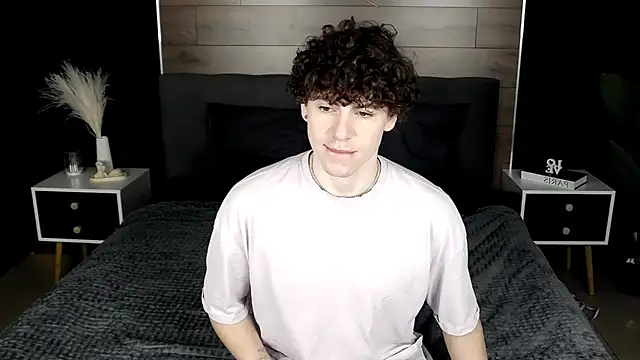 TylerGibson online show from 02-19-26, 03:13