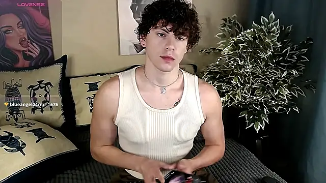 Snapshot of TylerGibson chatting on 05-16-26, 03:55 TylerGibson online show from 05-16-26, 03:55