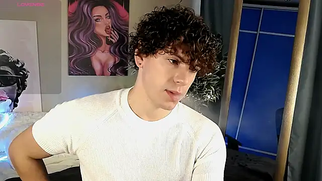 Snapshot of TylerGibson chatting on 05-23-26, 04:07 TylerGibson online show from 05-23-26, 04:07