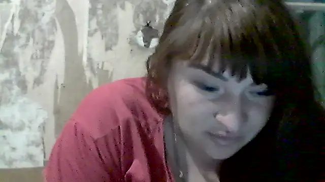 Snapshot of AllinaKis chatting on 05-25-26, 07:53 AllinaKis online show from 05-25-26, 07:53