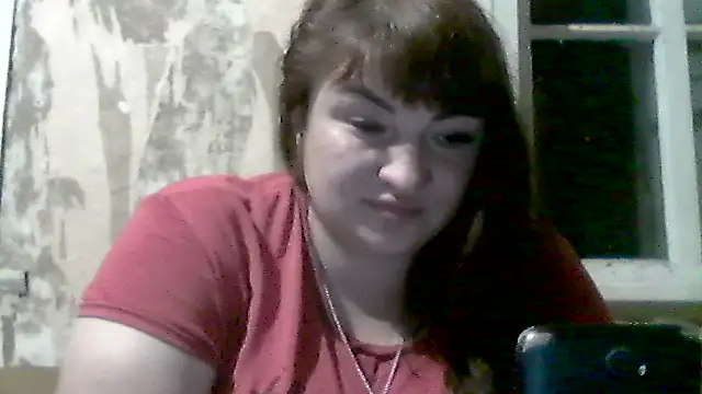 Snapshot of AllinaKis chatting on 05-26-26, 08:05 AllinaKis online show from 05-26-26, 08:05