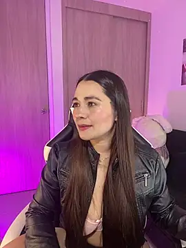 Snapshot of saray_mendozaa chatting on 06-02-26, 01:18 saray mendozaa online show from 06-02-26, 01:18