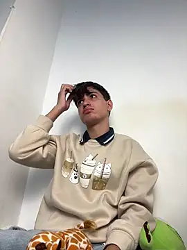 Snapshot of Naim_TheKing chatting on 01-17-26, 03:50 Naim TheKing online show from 01-17-26, 03:50