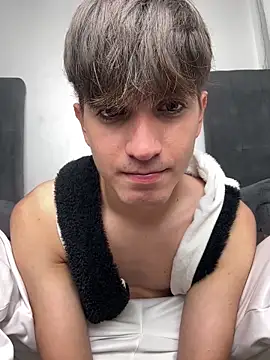 Snapshot of Naim_TheKing chatting on 02-03-26, 06:22 Naim TheKing online show from 02-03-26, 06:22