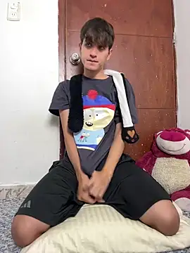 Snapshot of Naim_TheKing chatting on 02-07-26, 02:37 Naim TheKing online show from 02-07-26, 02:37