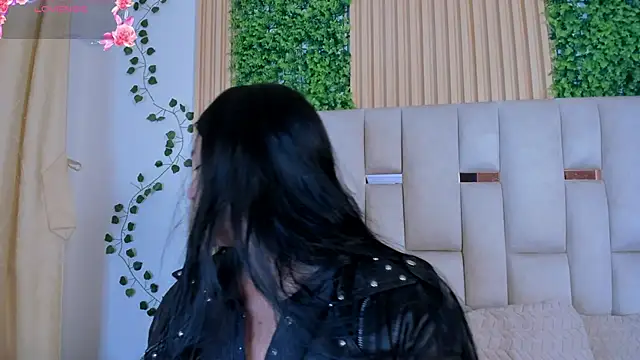 JeniferPowell nm online show from 02-25-26, 07:01