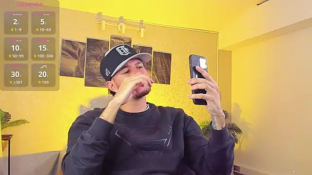 Snapshot of Nils_saintt chatting on 02-01-26, 02:10 Nils saintt online show from 02-01-26, 02:10