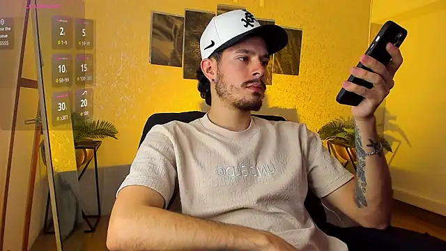 Snapshot of Nils_saintt chatting on 02-15-26, 04:53 Nils saintt online show from 02-15-26, 04:53