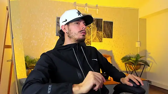 Snapshot of Nils_saintt chatting on 02-20-26, 05:15 Nils saintt online show from 02-20-26, 05:15