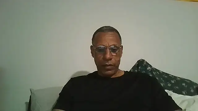 swimmer2496 online show from 05-28-26, 01:58