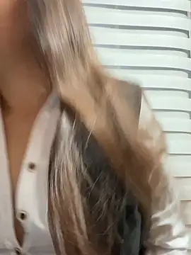 A-uroora online show from 02-22-26, 10:58