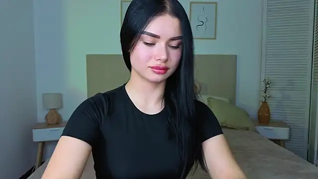 Snapshot of Silena_sky chatting on 02-10-26, 01:26 Silena sky online show from 02-10-26, 01:26