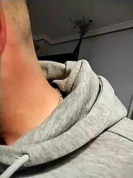 solsit1990 online show from 04-05-26, 12:08