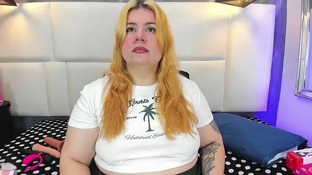 Martina armos online show from 03-26-26, 01:38