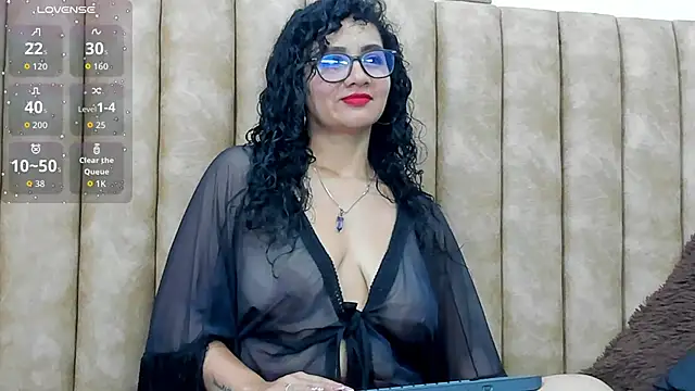 Snapshot of _ISABELLA26 chatting on 02-02-26, 01:43 ISABELLA26 online show from 02-02-26, 01:43