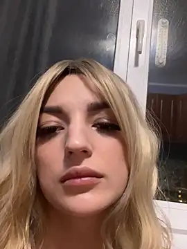 Snapshot of SashaPri chatting on 03-11-26, 06:58 SashaPri online show from 03-11-26, 06:58