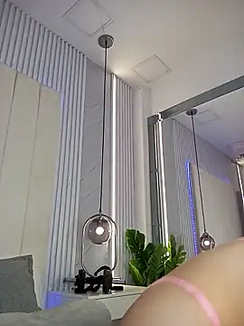 JuliaColemann online show from 04-09-26, 11:59