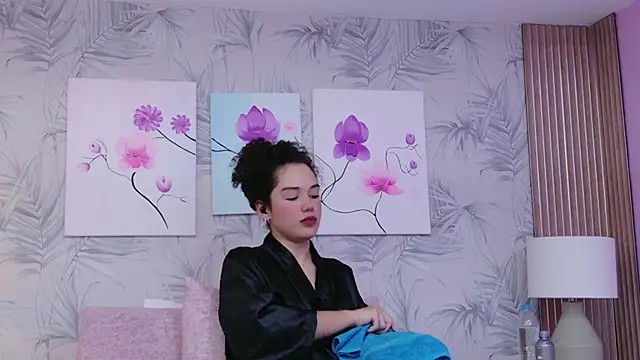 RoxanaAngel online show from 01-18-26, 06:06