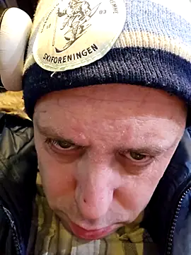 Snapshot of Martin_dick78 chatting on 02-20-26, 12:18 Martin dick78 online show from 02-20-26, 12:18